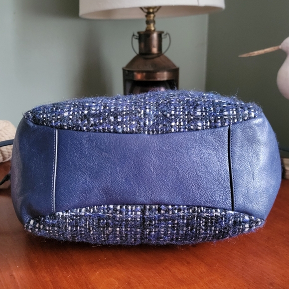 Coach Chelsea Blue Bouclé Satchel W/ Blue Leather #17813 - Picture 8 of 16